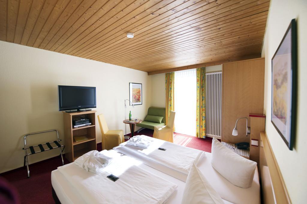 Hotel Garni Elegant Willingen  Room photo